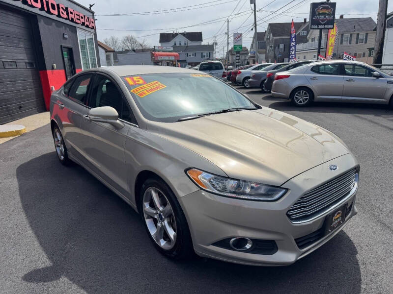 2015 Ford Fusion SE