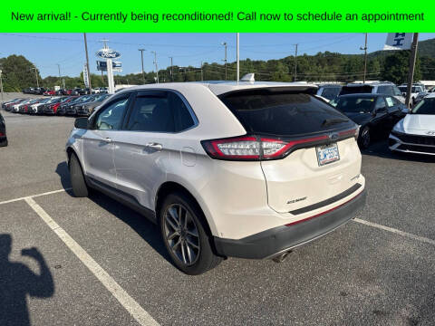 2017 Ford Edge Titanium