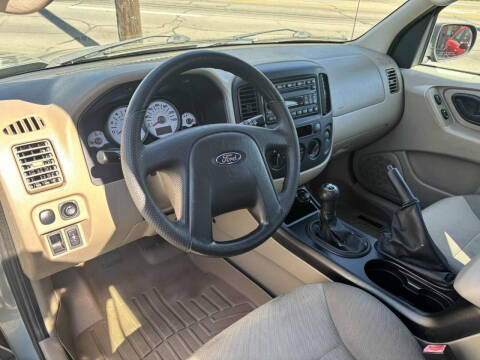 2006 Ford Escape XLS