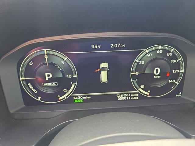 2025 Mitsubishi Outlander PHEV SE