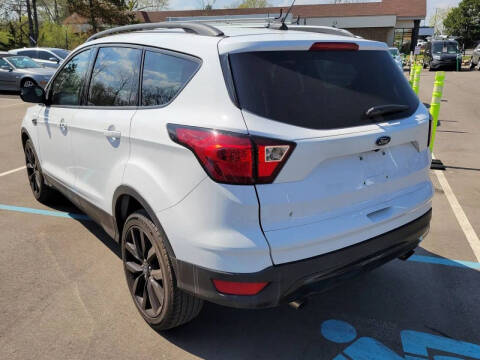 2019 Ford Escape SE