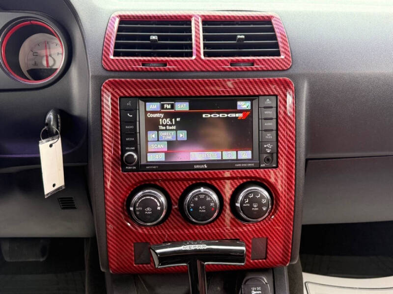 2013 Dodge Challenger SXT