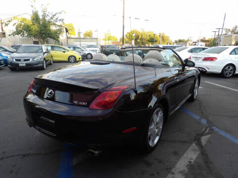 2004 Lexus SC 430