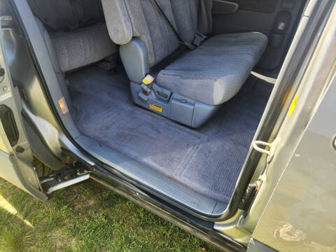 2002 Toyota Sienna CE