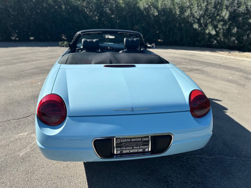 2003 Ford Thunderbird