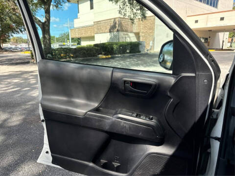 2020 Toyota Tacoma SR