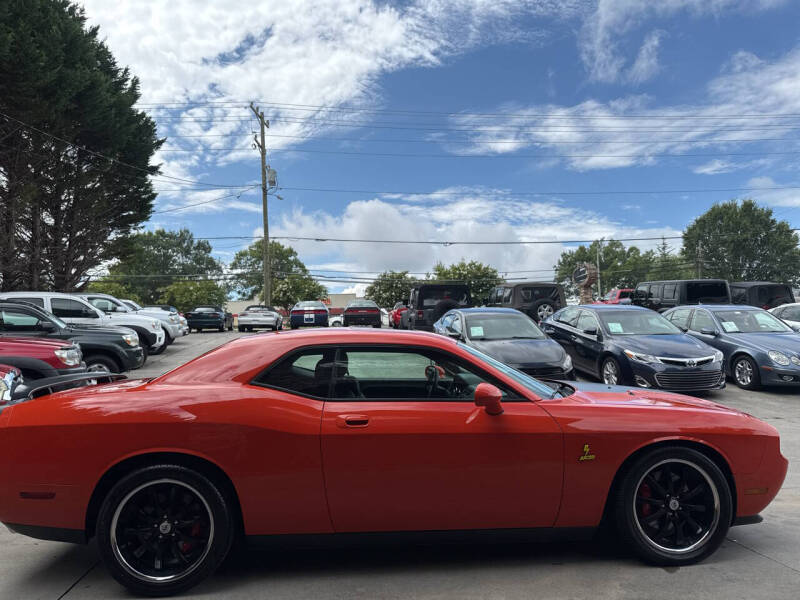 2008 Dodge Challenger SRT8