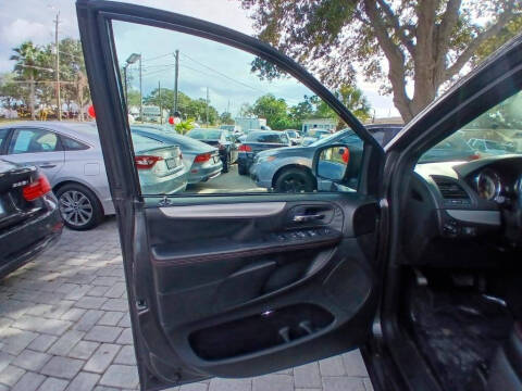 2017 Dodge Grand Caravan GT