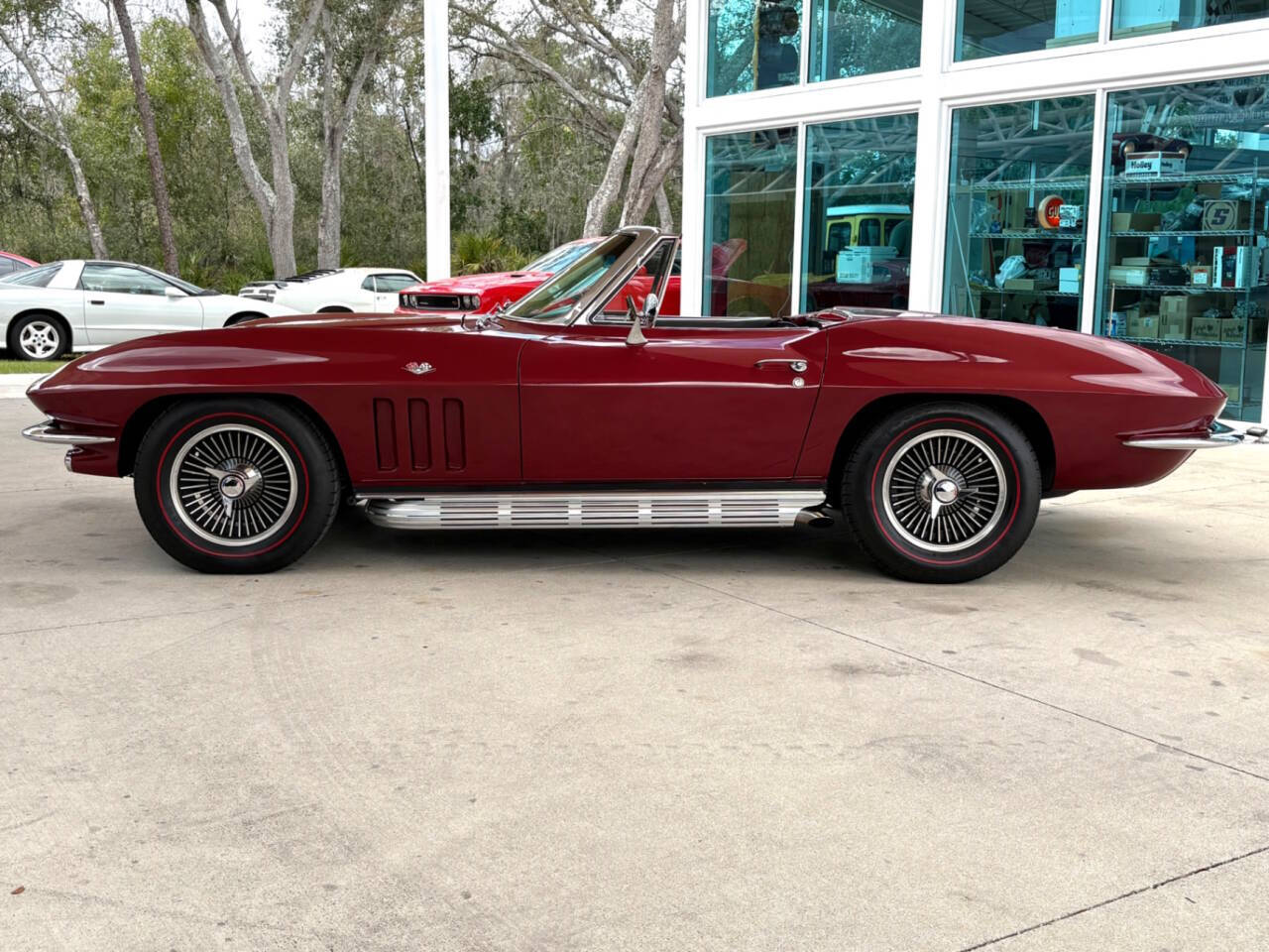 1966 Chevrolet Corvette 16