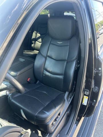 2019 Cadillac Escalade Platinum