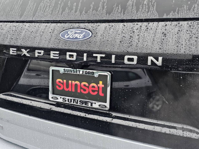 2026 Ford Expedition MAX Active