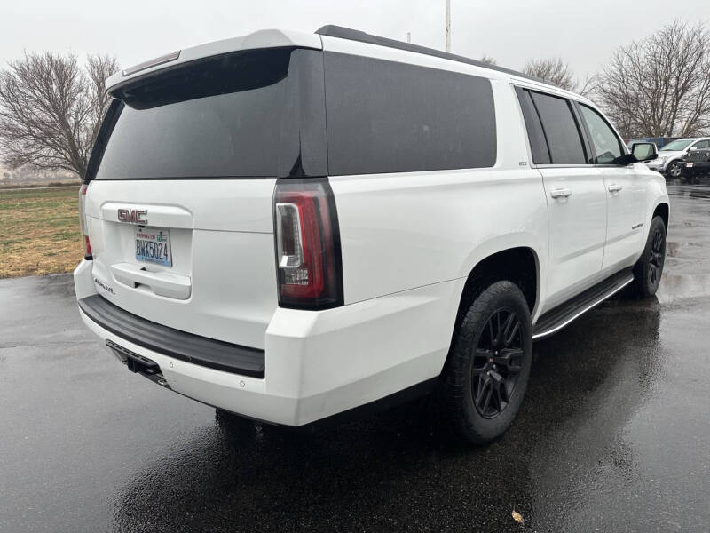 2015 GMC Yukon XL SLT