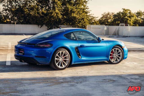 2017 Porsche 718 Cayman S