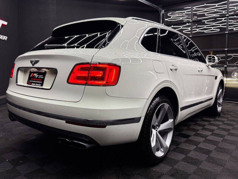 2019 Bentley Bentayga V8