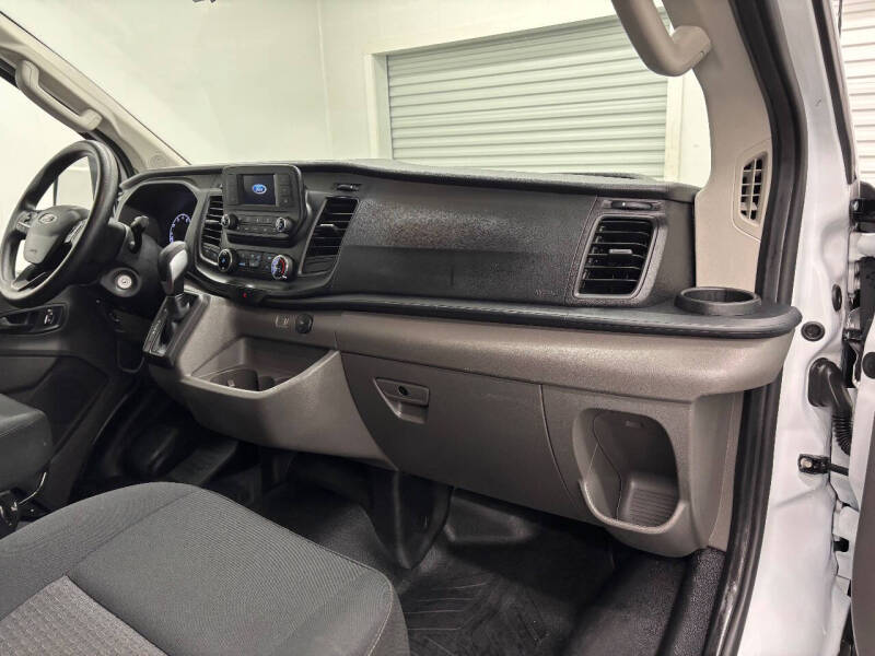 2023 Ford Transit 250