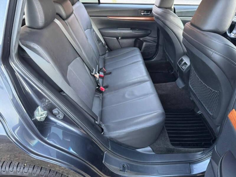 2013 Subaru Outback 3.6R Limited