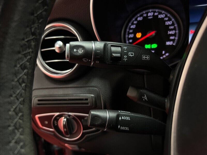 2019 Mercedes-Benz GLC GLC 300