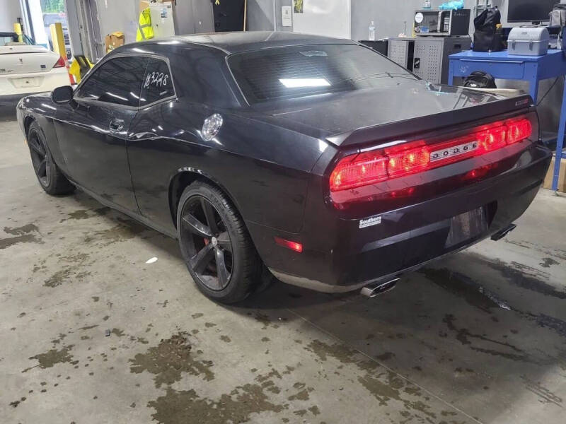 2009 Dodge Challenger SRT8