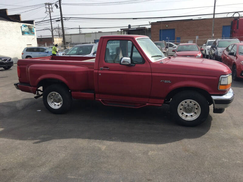 1995 Ford F-150 null photo 25