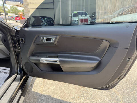 2016 Ford Mustang V6