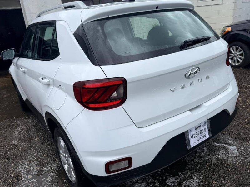 2020 Hyundai Venue SEL