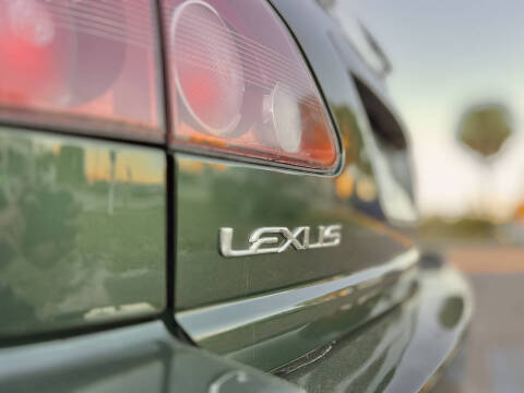 2000 Lexus RX 300