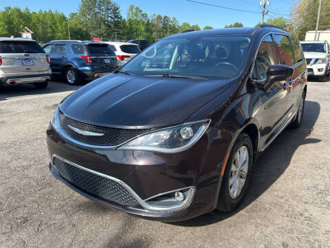 2017 Chrysler Pacifica Touring-L