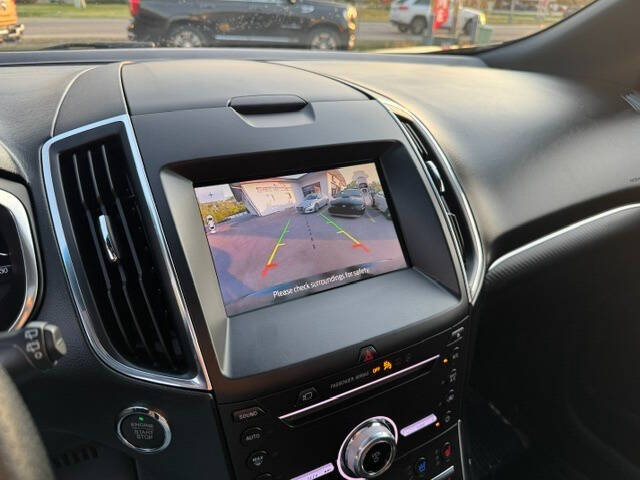 2019 Ford Edge ST