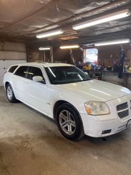 2006 Dodge Magnum for sale at Lavictoire Auto Sales in West Rutland VT