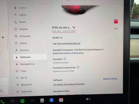 2024 Tesla Model Y Performance