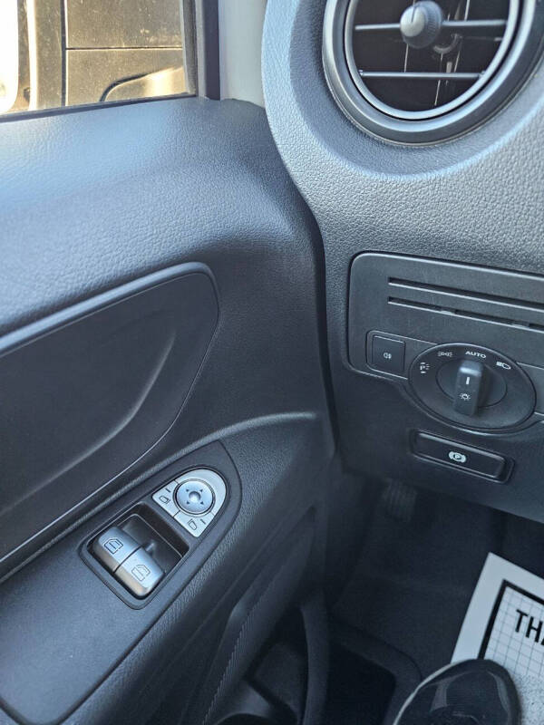 2018 Mercedes-Benz Metris Worker Cargo