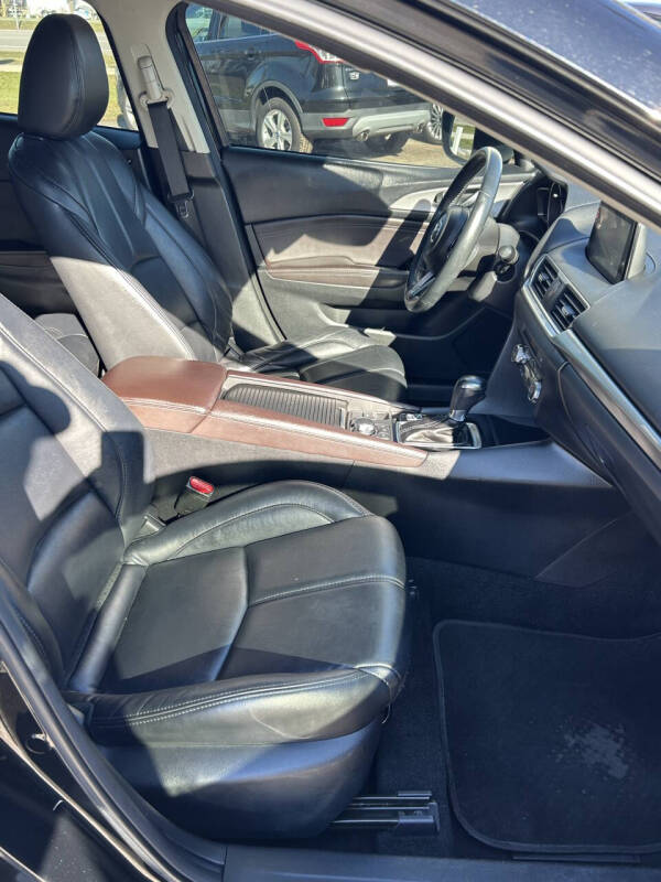 2018 Mazda MAZDA3 Touring