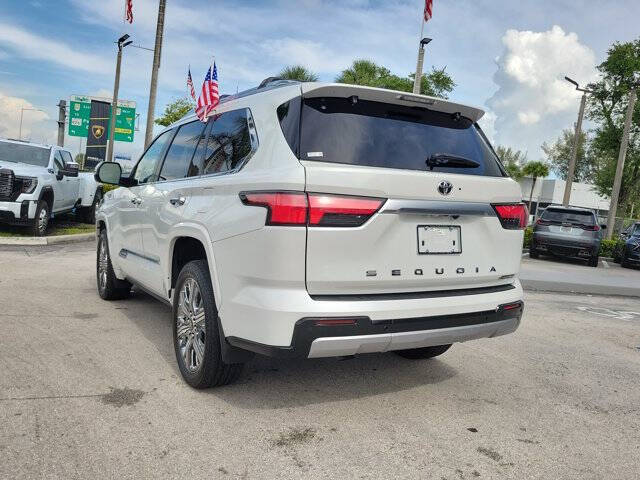 2025 Toyota Sequoia Capstone
