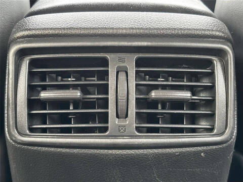 2017 Nissan Rogue Sport SL