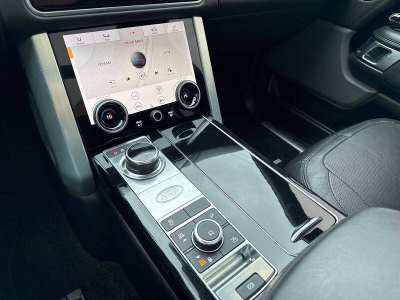 2020 Land Rover Range Rover P525 HSE