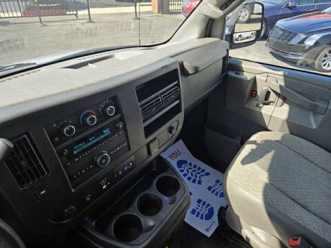 2024 Chevrolet Express 2500