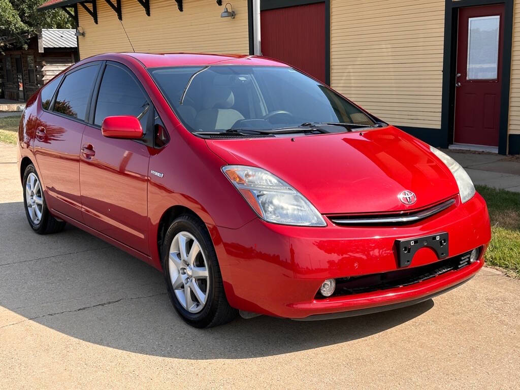 2008 Toyota Prius for sale at BANKERS AUTOS in Denton, TX