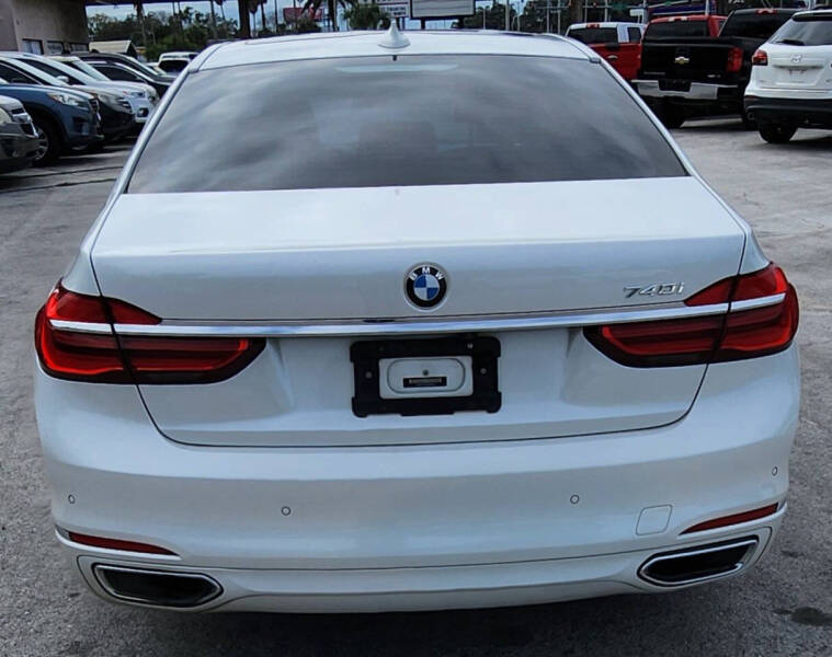 2016 BMW 7 Series 740i