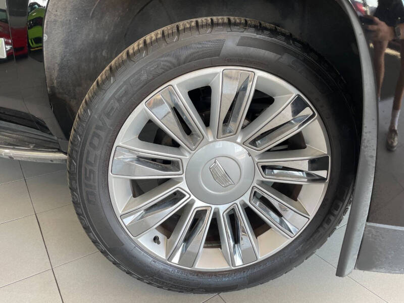 2020 Cadillac Escalade Luxury