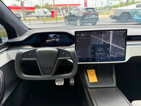 2022 Tesla Model X Plaid