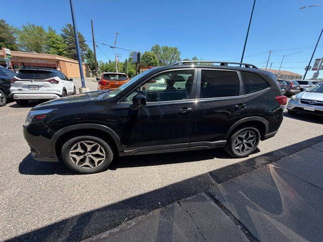 2022 Subaru Forester Premium