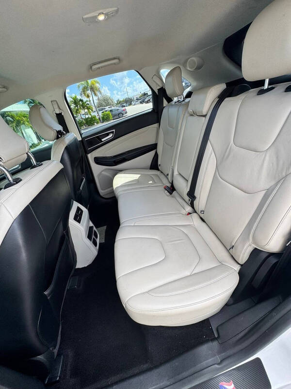 2018 Ford Edge Titanium