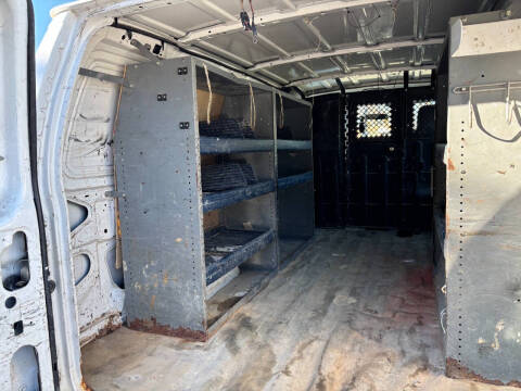 2011 Ford E-Series E-250