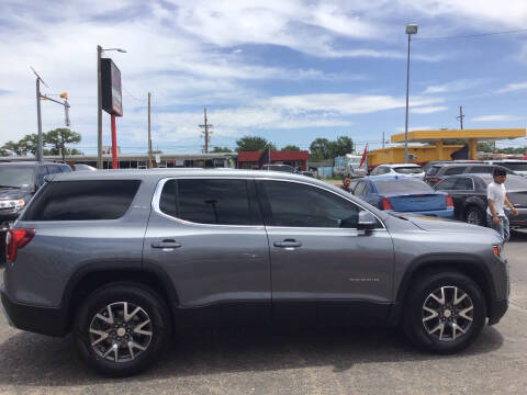 2020 GMC Acadia SLE