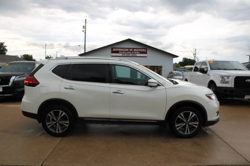 2017 Nissan Rogue SV