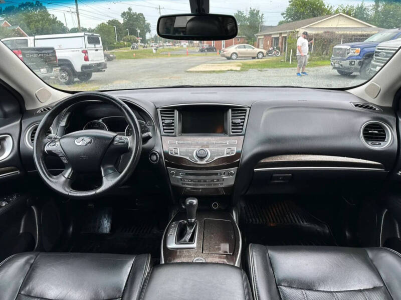 2017 Infiniti QX70