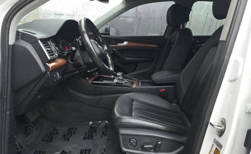 2021 Audi Q5 quattro Premium 45 TFSI