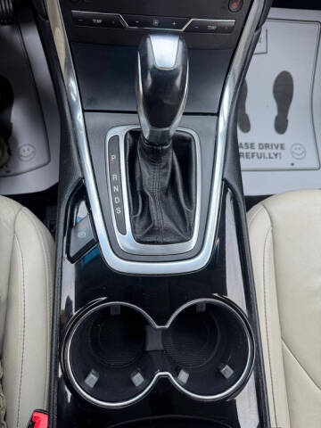 2016 Ford Edge Titanium