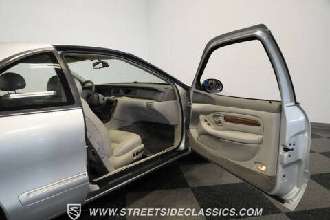 1997 Lincoln Mark VIII