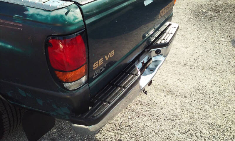 1998 Mazda B-Series B3000 SE